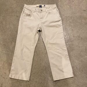 Gap boot cut ankle pants size 6